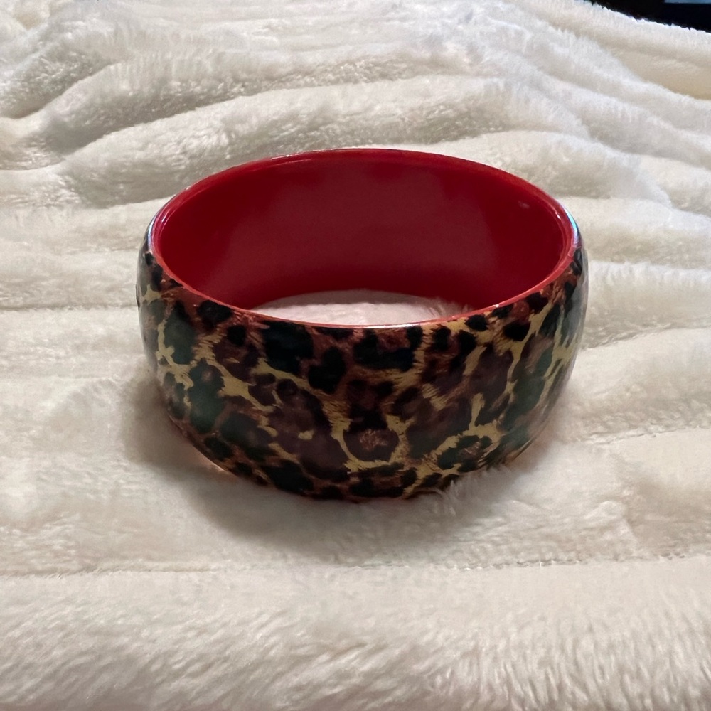 Vintage 90s Leopard Print Red Interior Bangle Bracelet Size 8 - Picture 7 of 7